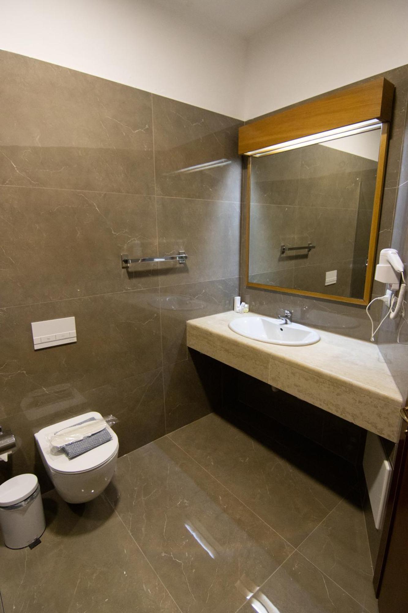 Chateau Linza Resort Τίρανα Εξωτερικό φωτογραφία